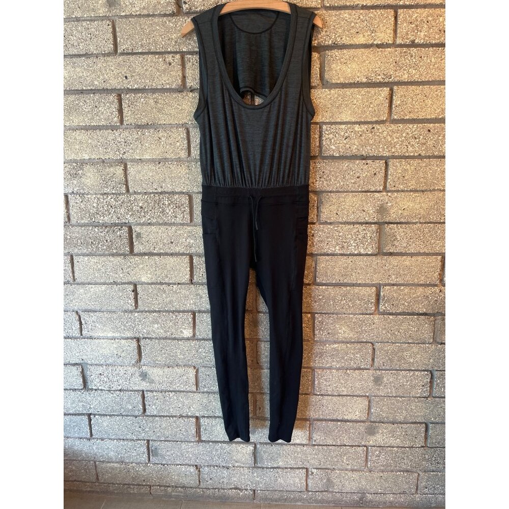 Sleeveless Gray & Black Jumpsuit With Drawstring Waist And Side Pockets Womens S